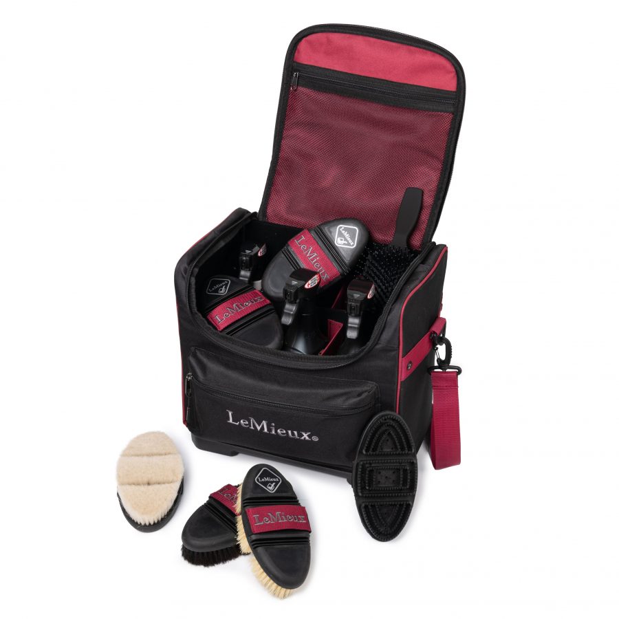 top performance grooming bag